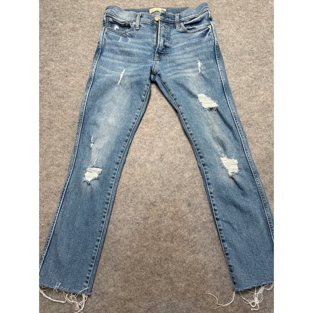 Gap 1969 High Rise Straight Jeans Women’s 28 Distressed Raw Hem Medium Wash
